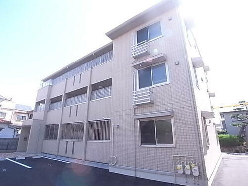 兵庫県西宮市甲子園一番町 3階建 築13年11ヶ月