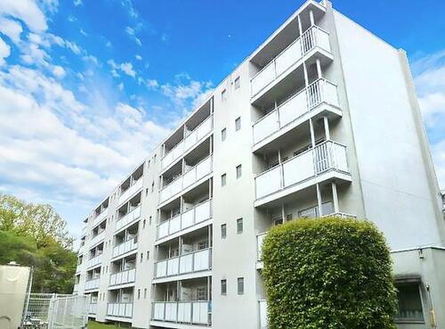 ビレッジハウス結城１号棟 5階建