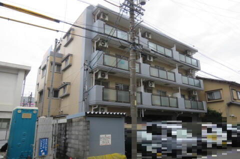 グリーンプラザ春日 4階建
