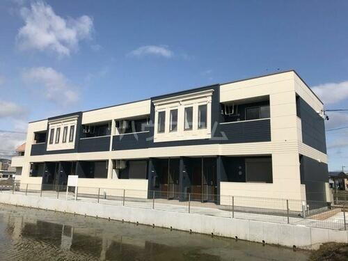 三重県三重郡川越町大字当新田 賃貸アパート