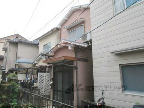 京都府亀岡市篠町篠下北裏 2階建