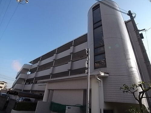 兵庫県尼崎市富松町１丁目 4階建 築35年11ヶ月