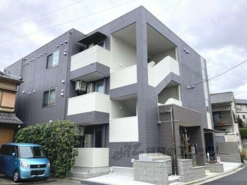 京都府長岡京市天神１丁目 築2年12ヶ月 3階建