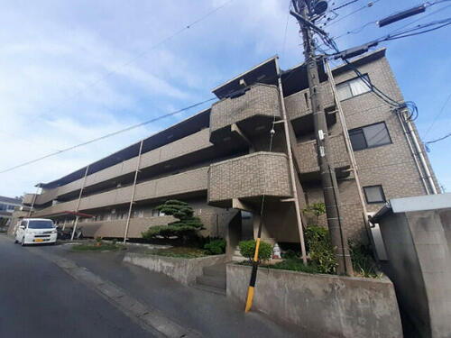 三重県松阪市久保町 3階建 築28年4ヶ月