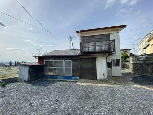 泉町４丁目　貸戸建住宅 2階建