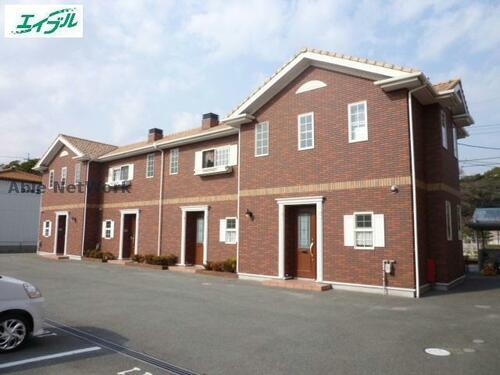 三重県津市藤方 テラスハウス