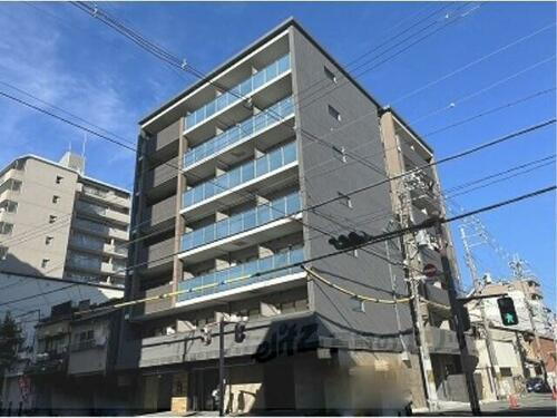 京都府京都市上京区北伊勢殿構町 7階建
