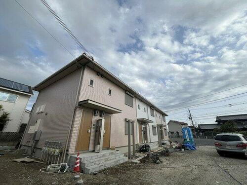兵庫県明石市大久保町八木 2階建
