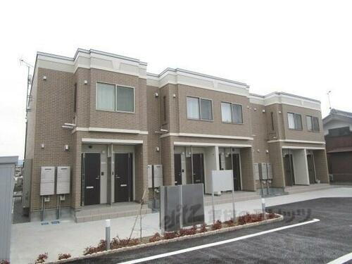 滋賀県長浜市宮司町 築4年10ヶ月 2階建