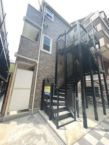 神奈川県横浜市磯子区東町 賃貸アパート