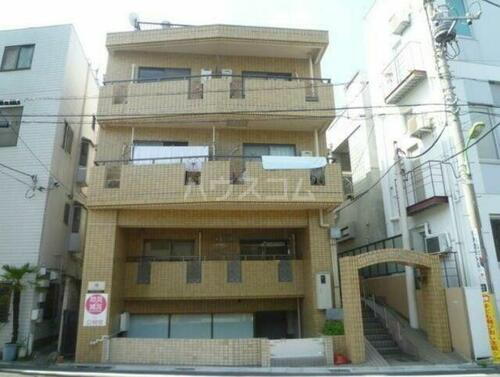東京都世田谷区世田谷２丁目 3階建