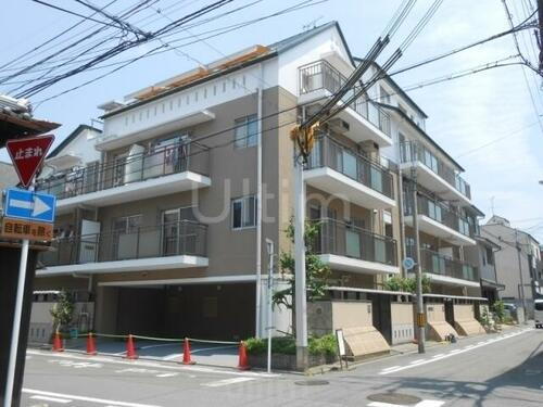 アーバンウイステリア