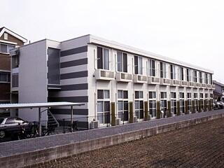 兵庫県尼崎市南塚口町３丁目 2階建