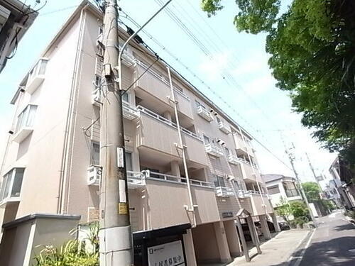 兵庫県尼崎市常光寺１丁目 4階建