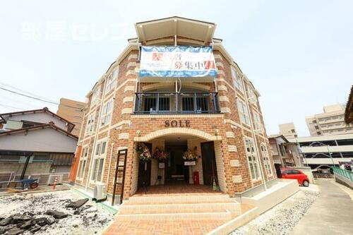 ＳＯＬＥ 3階建