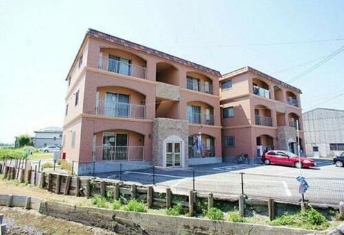 ルネス荒木二番館