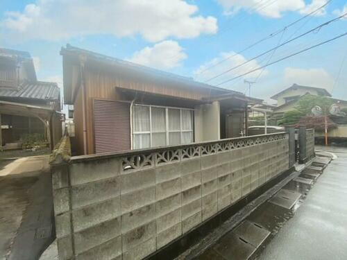 明野町平屋 平屋建て