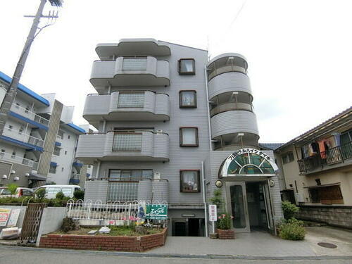 兵庫県明石市魚住町清水 4階建 築32年11ヶ月