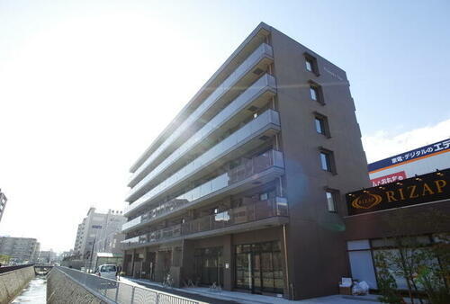 兵庫県西宮市芦原町 6階建 築7年10ヶ月