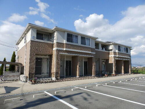 三重県松阪市久米町 2階建 築14年3ヶ月