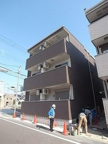 フジパレス灘ＩＩ番館 3階建