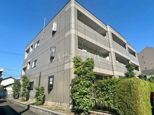 愛知県長久手市仲田 3階建 築25年5ヶ月