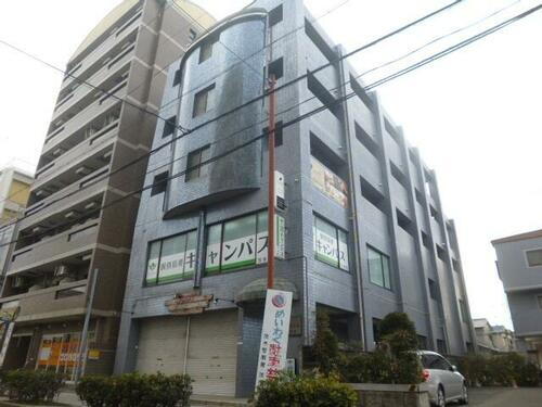 プランドール茨木 5階建