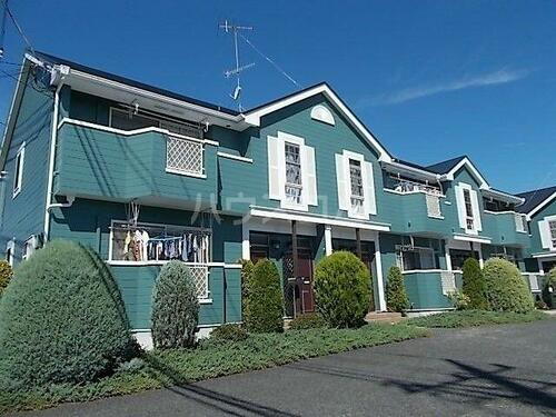 神奈川県秦野市平沢 2階建 築23年6ヶ月