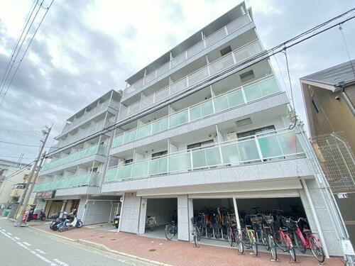 兵庫県西宮市笠屋町 5階建