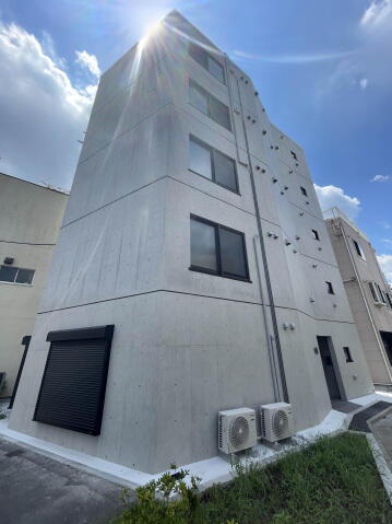 東京都江戸川区南小岩８丁目 賃貸マンション