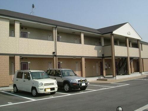 リヴェール弐番館 2階建