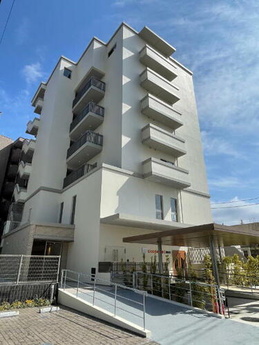 神奈川県横浜市港北区綱島東１丁目 賃貸マンション