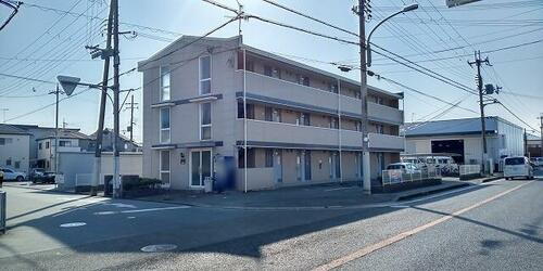 兵庫県明石市大久保町江井島 3階建