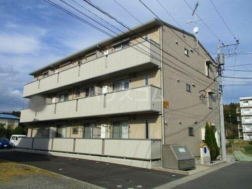 ビッグベン・カントゥス 3階建