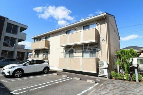 茨城県つくばみらい市紫峰ヶ丘５丁目 築15年1ヶ月 2階建