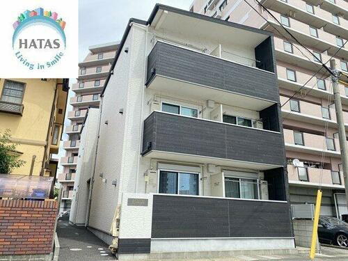 Ｃａｓａ　Ａｖｅｎｕｅ　Ｋａｒｉｙａ 3階建