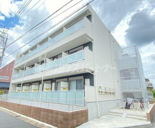 千葉県流山市松ケ丘１丁目 3階建 築6年