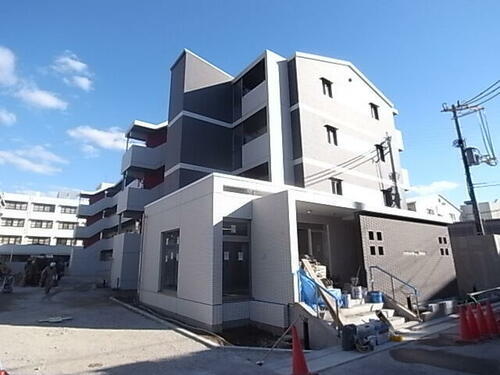 兵庫県尼崎市善法寺町 4階建 築9年6ヶ月