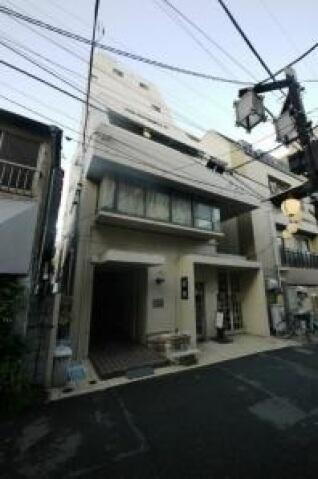 東京都中野区中野５丁目 4階建