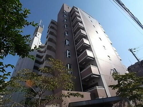 兵庫県神戸市中央区北長狭通７丁目 10階建