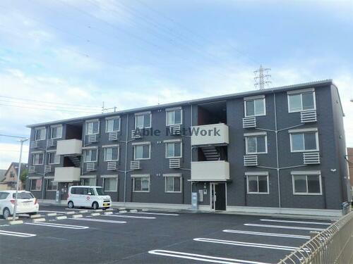 熊本県熊本市南区江越１丁目 築6年4ヶ月 3階建