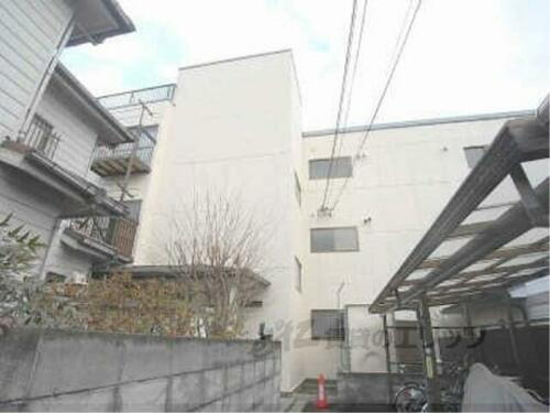京都府京都市北区上賀茂山本町 3階建 築52年10ヶ月