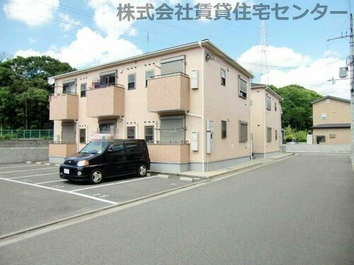 ロイヤルコート岡崎 2階建