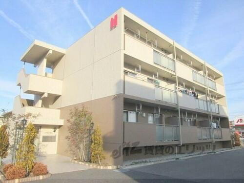 滋賀県大津市本堅田６丁目 3階建 築8年11ヶ月