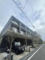 大阪府吹田市佐井寺3丁目 3階建 築22年6ヶ月