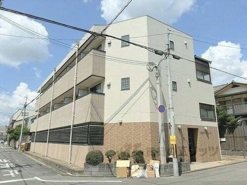 京都府京都市北区大将軍一条町 築21年12ヶ月 3階建