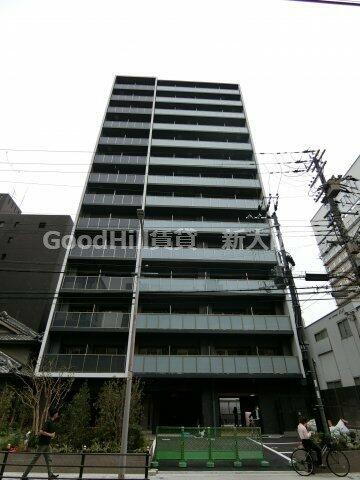 コンフォリア・リヴ新大阪Ｑ 14階建
