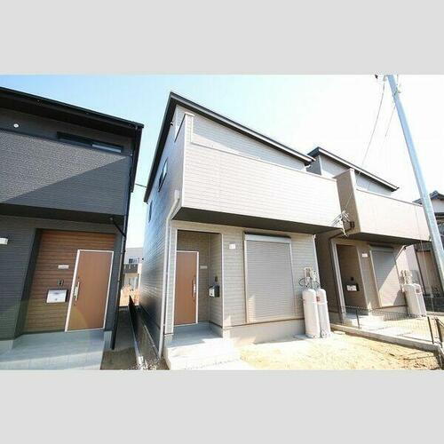 Ｌａｎｄ　ｃｏｕｒｔ　楠町　Ｂ棟 2階建