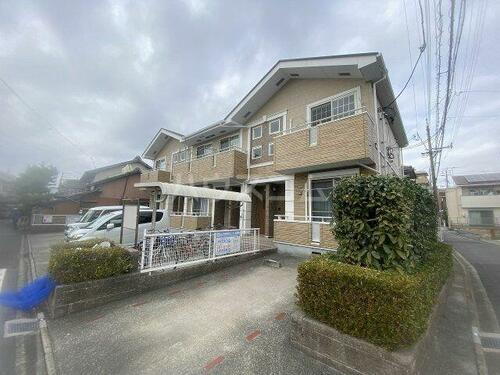 愛知県名古屋市中川区的場町１丁目 2階建