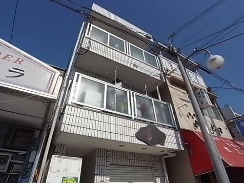 兵庫県明石市西明石町４丁目 3階建